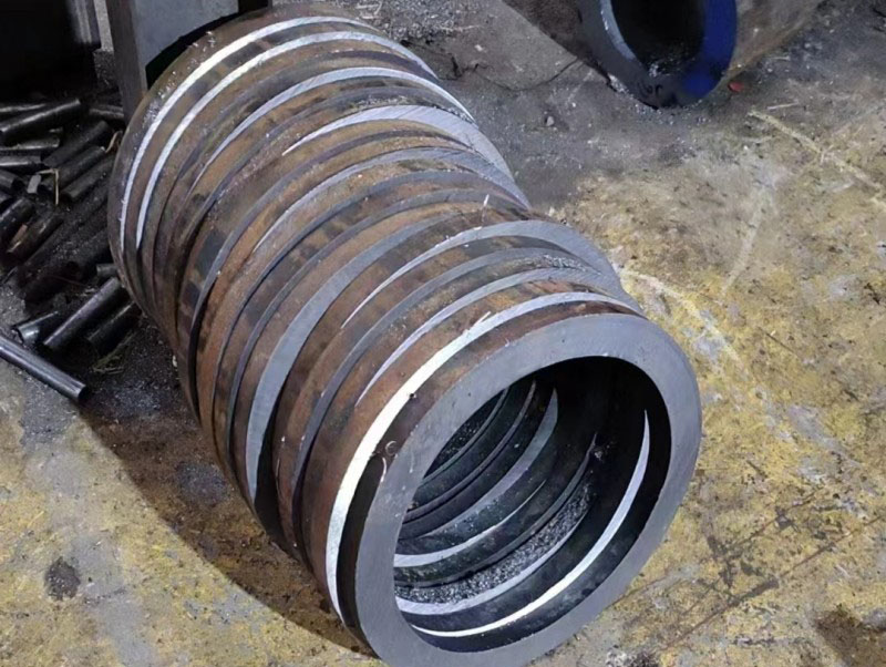 海陵30CrMo无缝钢管切割