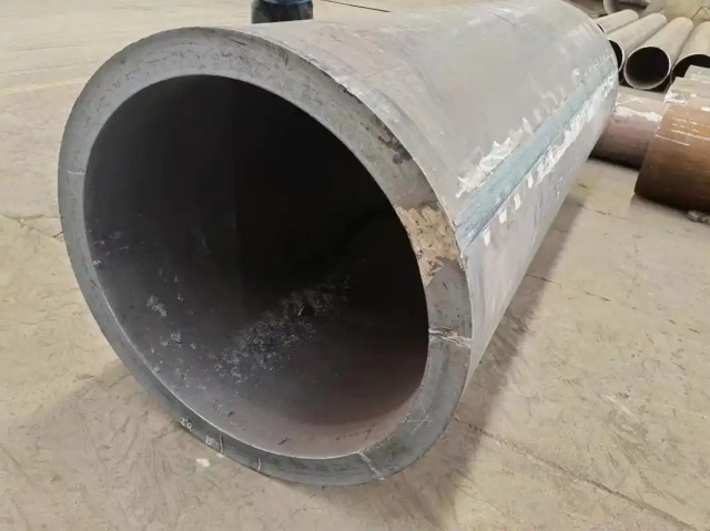 海陵30CrMo大口径无缝钢管